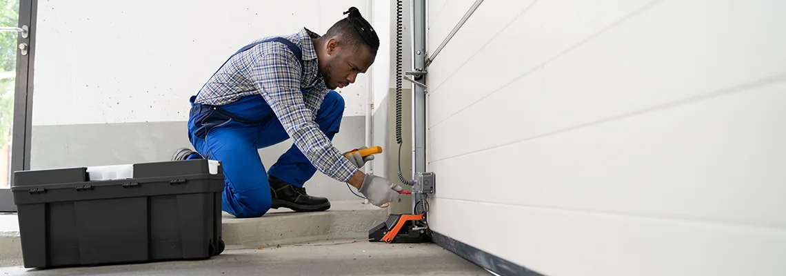 Liftmaster Garage Door Won't Move in Coral Gables, Florida